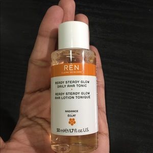 REN daily AHA face tonic